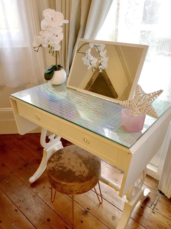The Table House Close To Town & Beach Free Parking Bournemouth Eksteriør bilde