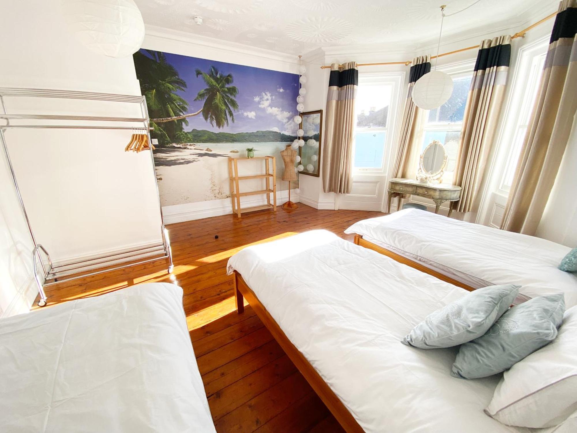 The Table House Close To Town & Beach Free Parking Bournemouth Eksteriør bilde