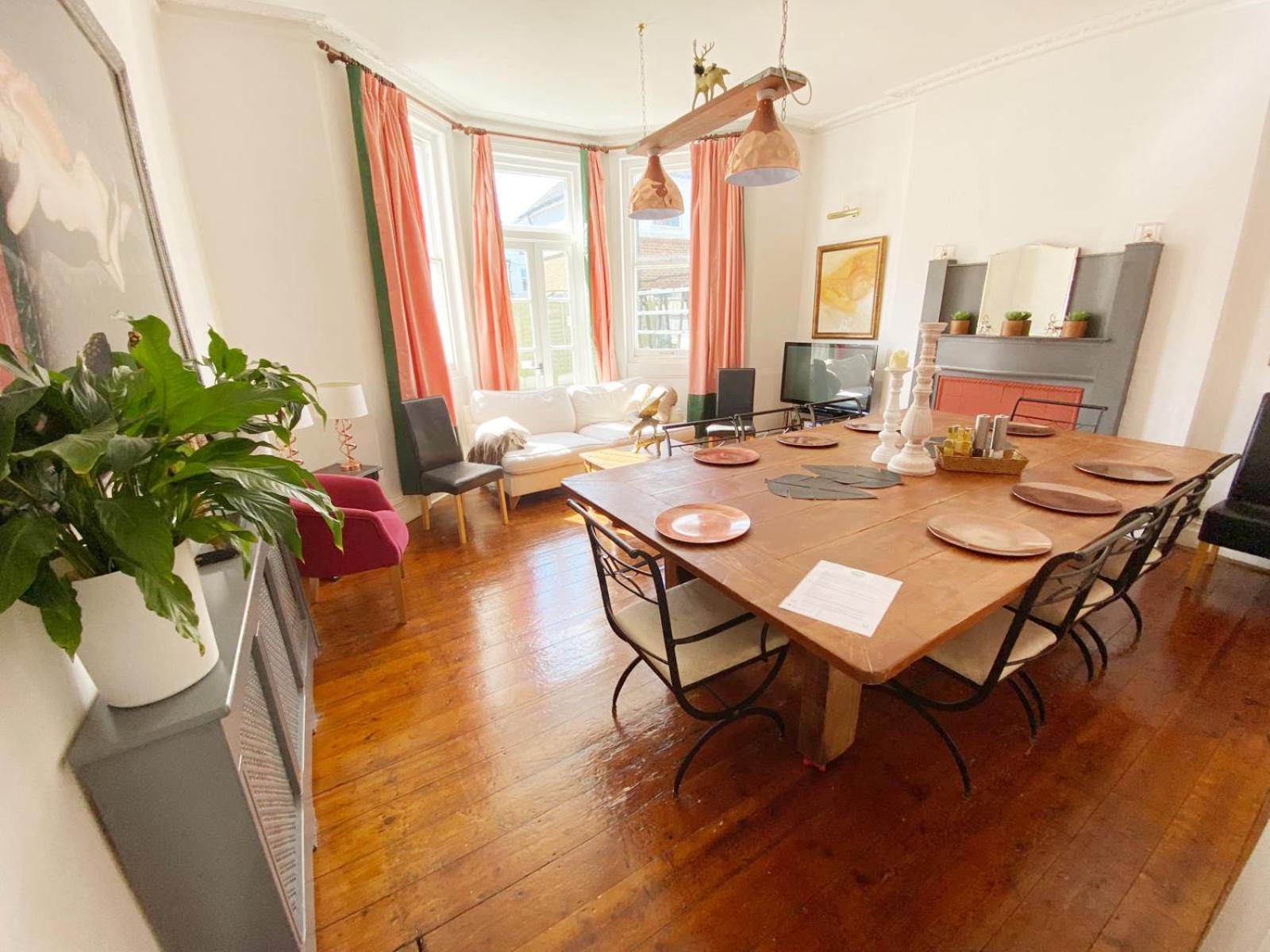 The Table House Close To Town & Beach Free Parking Bournemouth Eksteriør bilde